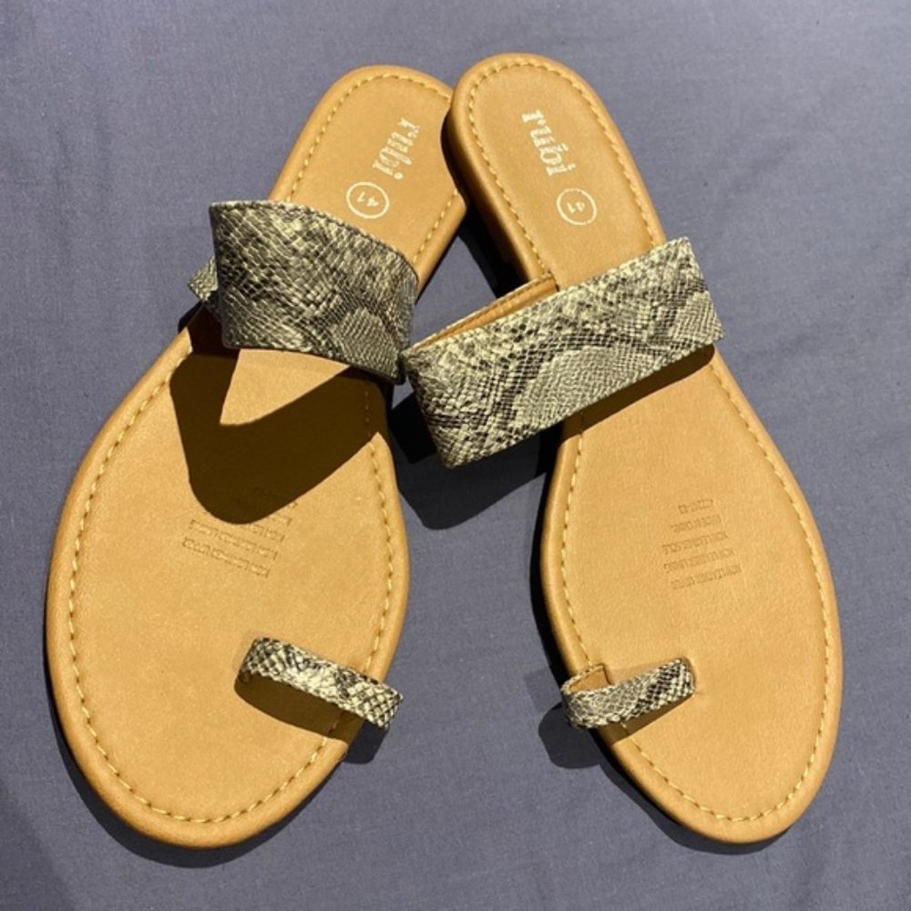 RUBI size 41 Snakeskin look womens sandals like new spring summer